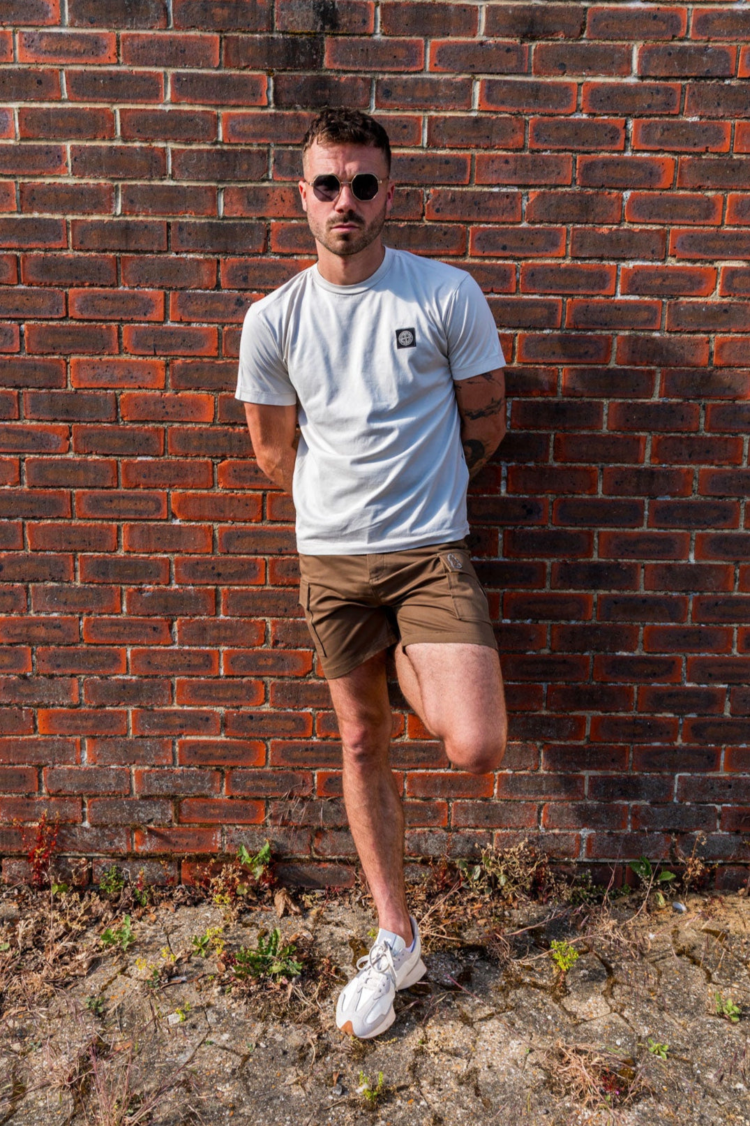 GA Sharp Cuts - Brown Dogtooth